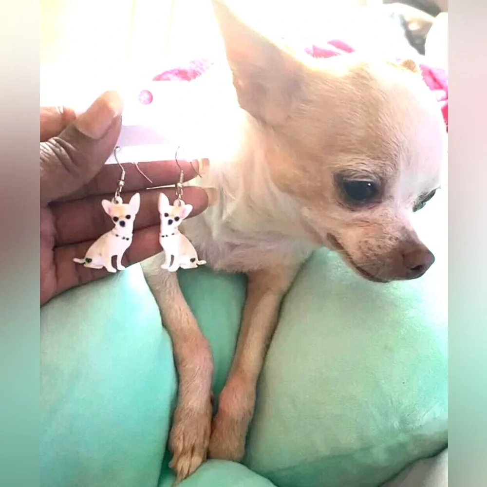 “Yo Quiero Taco Bell” Tan Fawn Apple Dome Chihuahua Cutesy Kawaii Memento Dangle